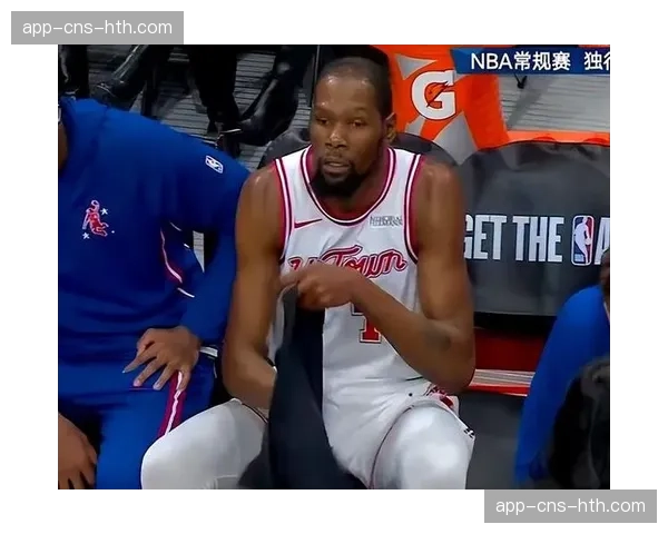 战术板：解析独行侠如何用联防限制了杜兰特的接球