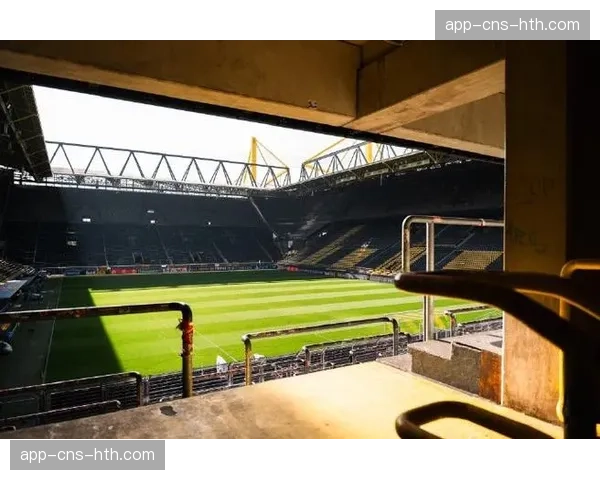 多特蒙德市宣布将升级伊杜纳信号公园球场周边安保措施